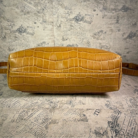 The Zip-Top Small Transport Crossbody: Croc Embossed Leather Edition - Picture 6 of 15